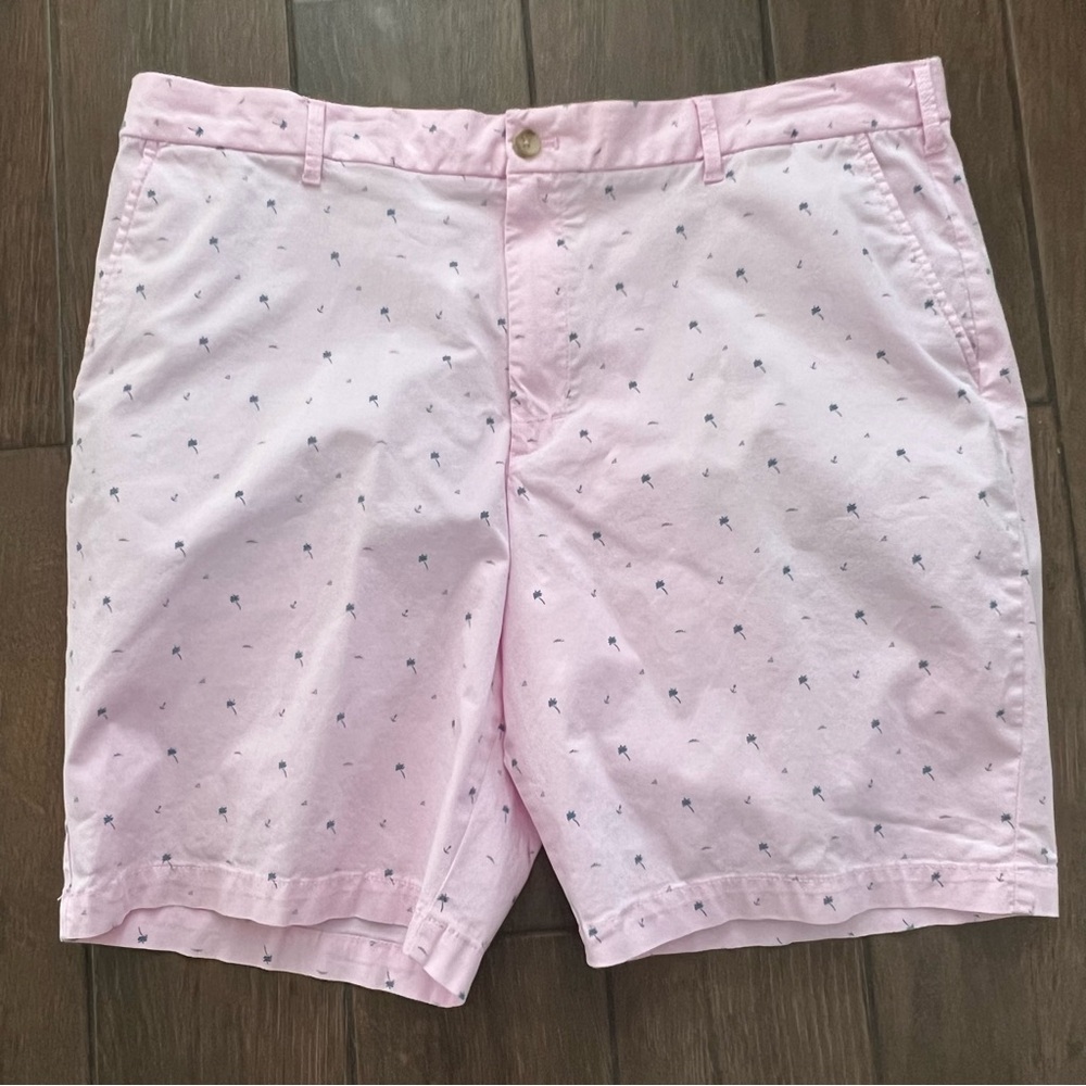 Pink Izod Advantage Performance Golf Shorts with Palm Trees size 42 Preppy